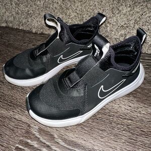 Nike Flex Plus shoes